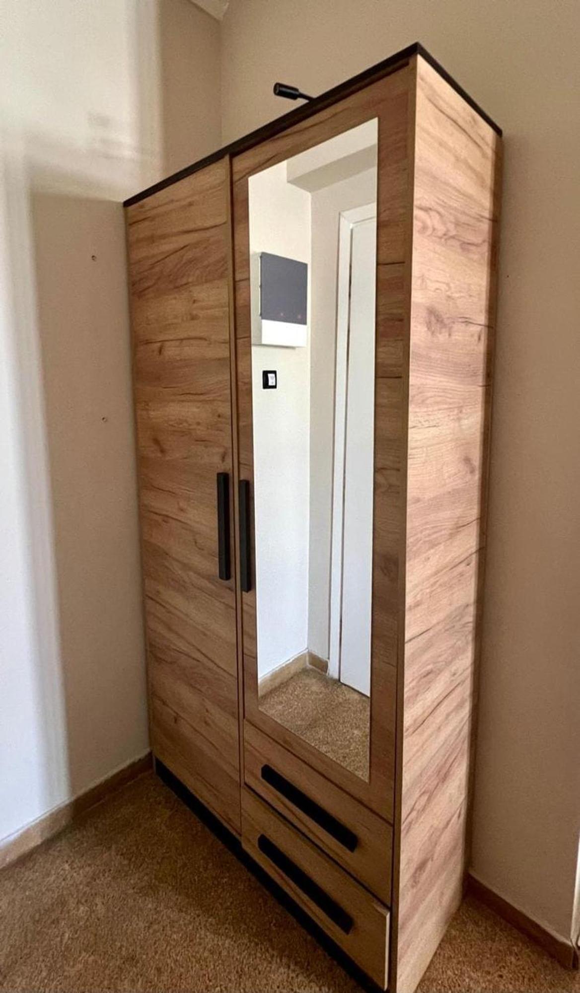Ermou Fashion #510 Plaka - King Size Bed * Athen
