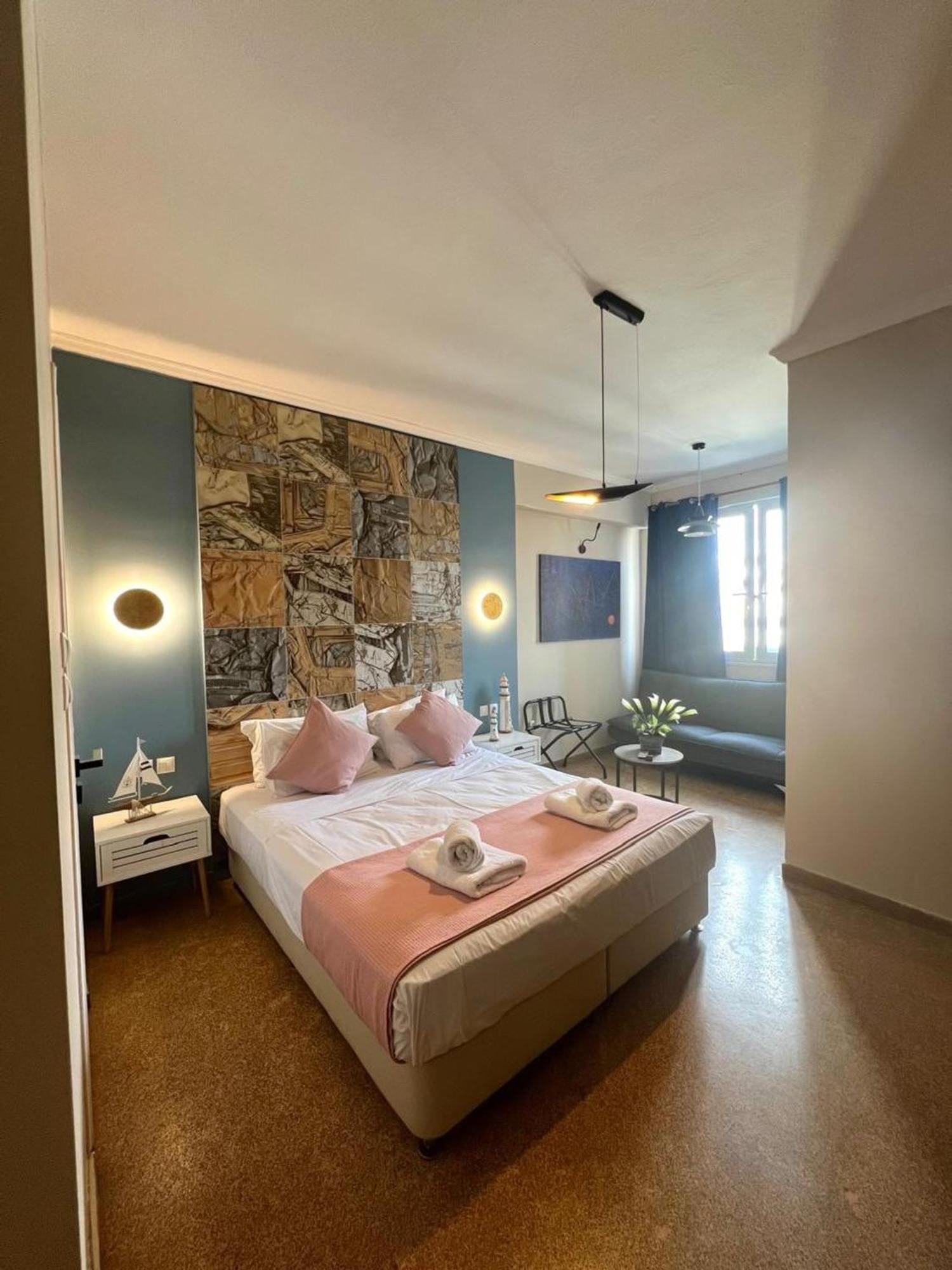 Ermou Fashion #510 Plaka - King Size Bed Apartment